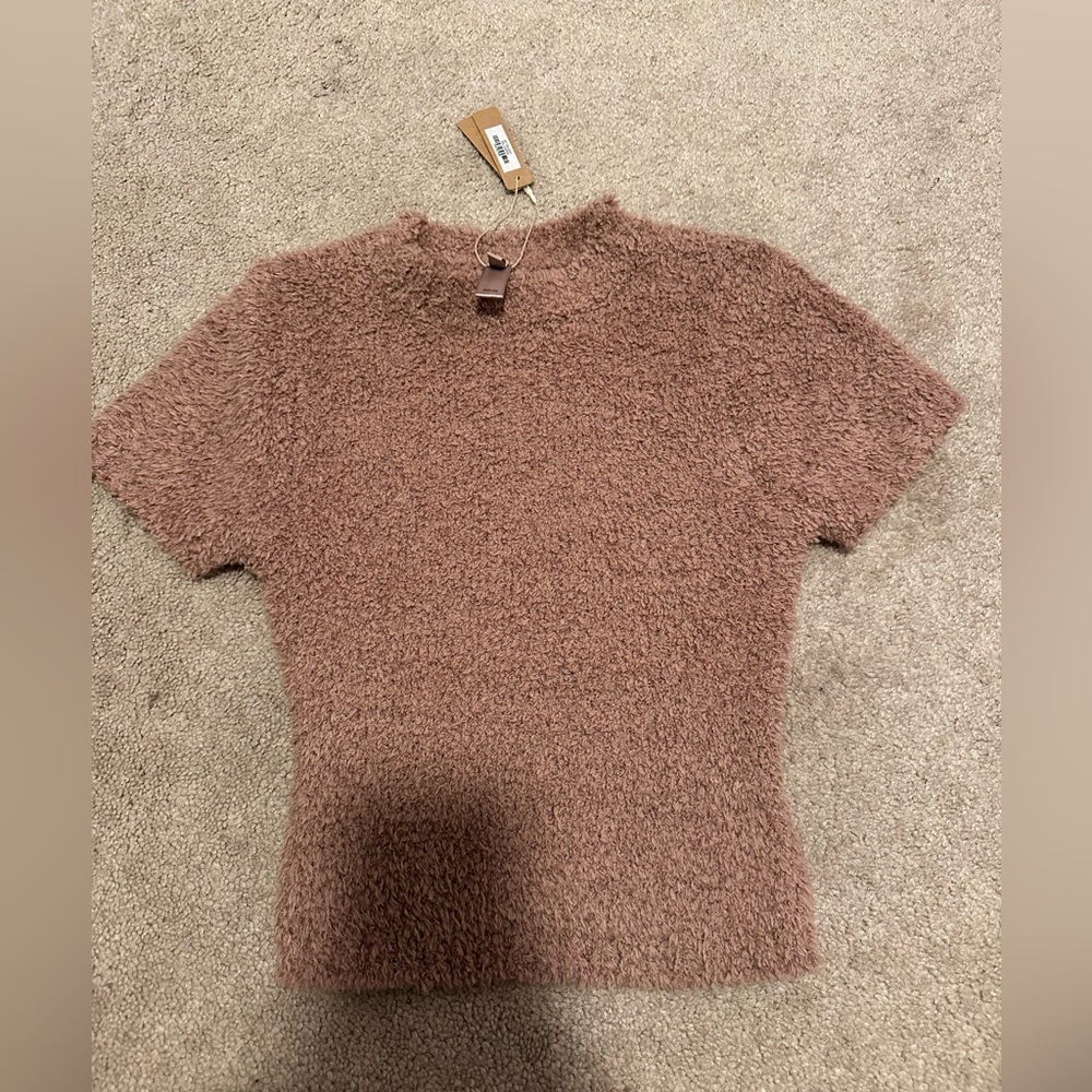 NWT Fuzzy knits shirt. Brand new size xs/xs